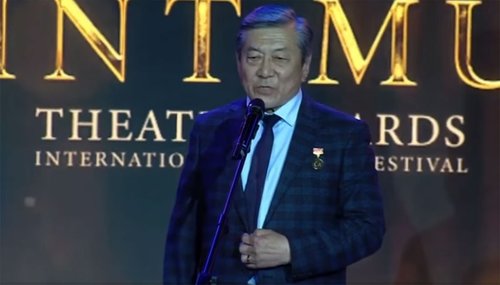 Г.Равдан гуайд алга ташна